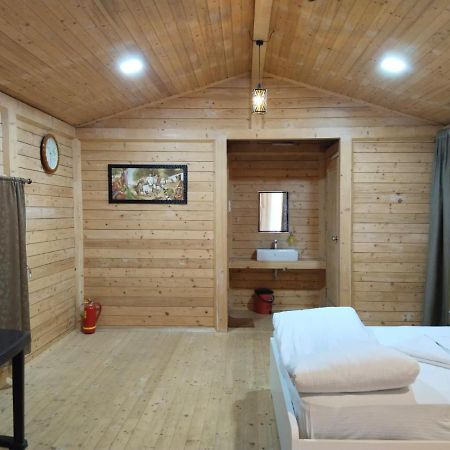 The Candlewood Resort Murūd Esterno foto
