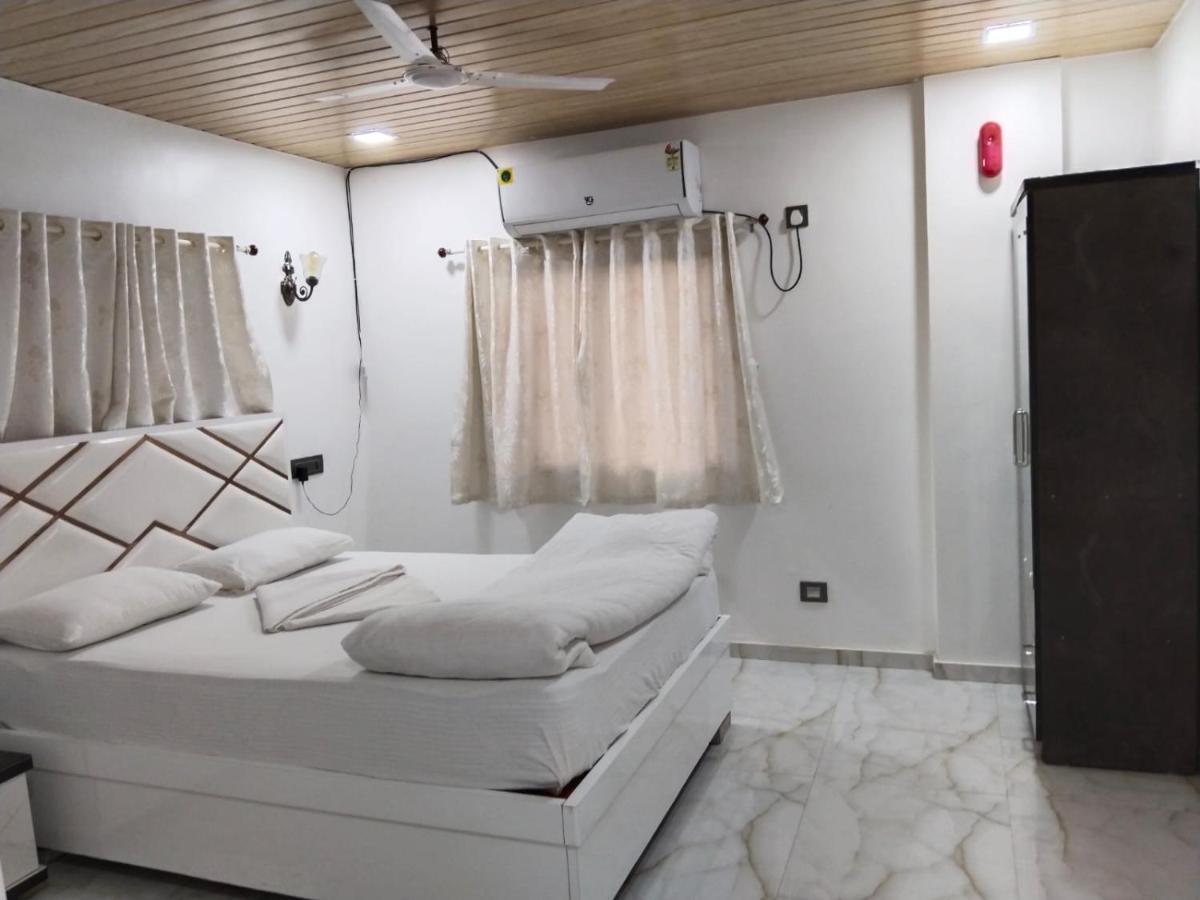The Candlewood Resort Murūd Esterno foto